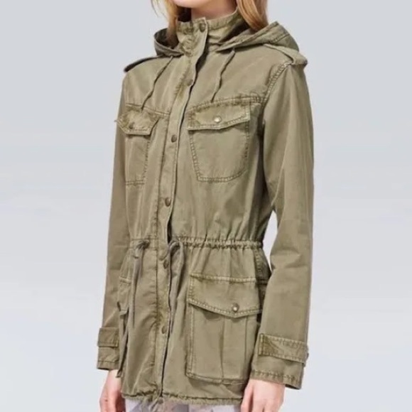 ARITZIA TALULA trooper army green zip up hooded jacket (XS) - Picture 2 of 6